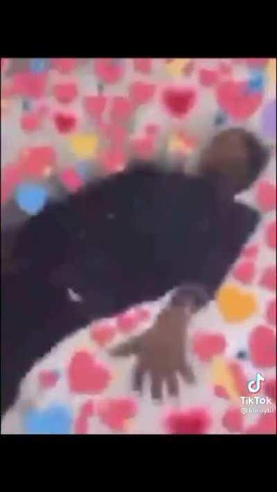 Yung first kiss mo Kay crush 🤣🤣