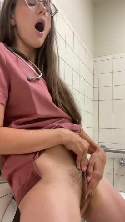 May I squirt on your face?