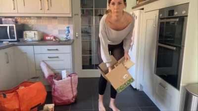 Mom kitchen Downbloude