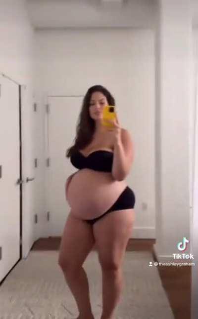 Showing off her body