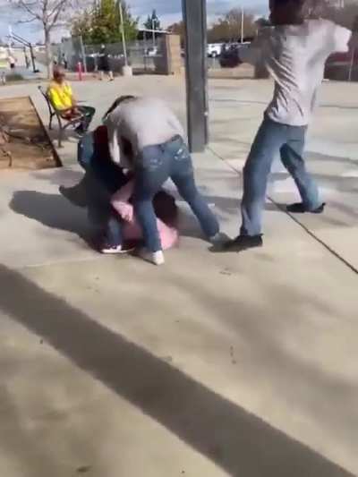 Guy brings $1.70 worth of nickels to a PPV fight