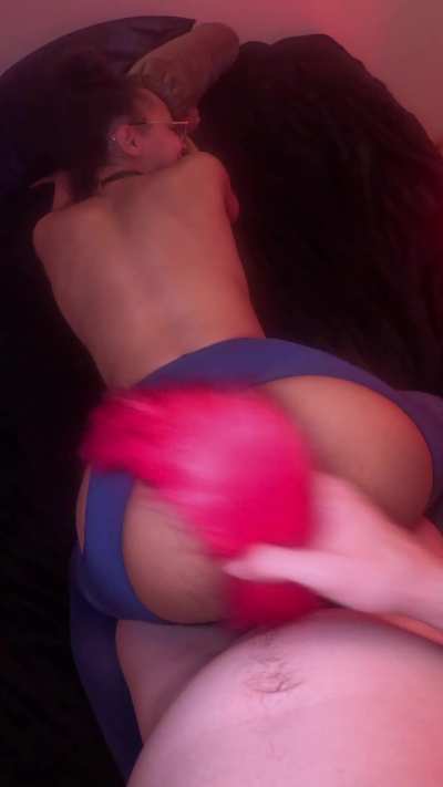 love how he pulls that plug out of my ass 