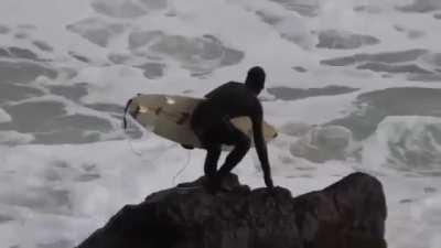 Maybe this should be under IdiotsNearlyDying.