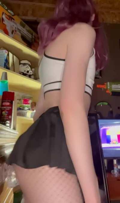 This is a good start but I wish someone would grab my hips and fuck me back