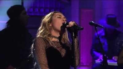 Miley at SNL - Bad Mood (2017) HD