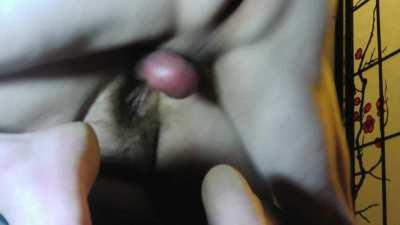 Knocking On That Clit 