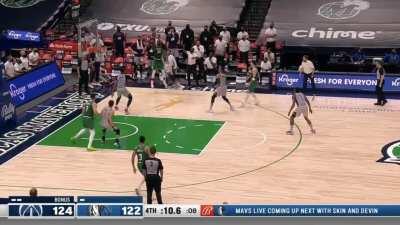 [Highlight] Luka finds Finney-Smith for three to put the Mavs up 1 with 9.3 left and give him 20 assists