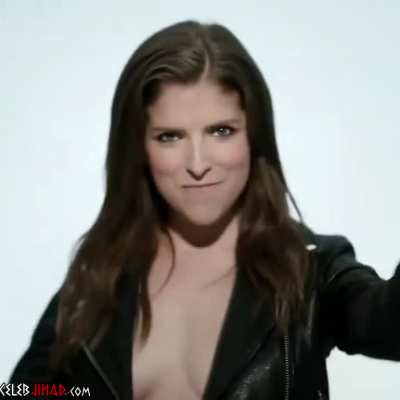 Anna Kendrick nude