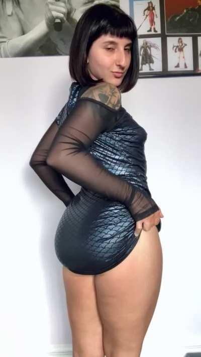 Would you take me out on a date? I won’t wear panties…