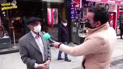 Asıl eli öpülmesi gereken bir amcamızdır kendisi. Ağzına , yüreğine sağlık amcacım.