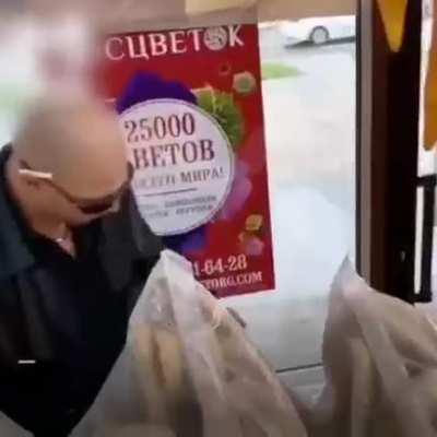 Эх,не дали нормально пожрать...