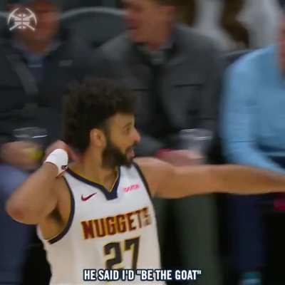 Mal🏹 a MAN of the People🏔️🏀 Breaking out the Blue Arrow🏹 for a fan