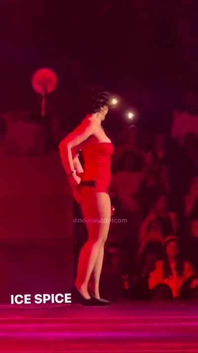 fat plump juicy cheeks out on stage