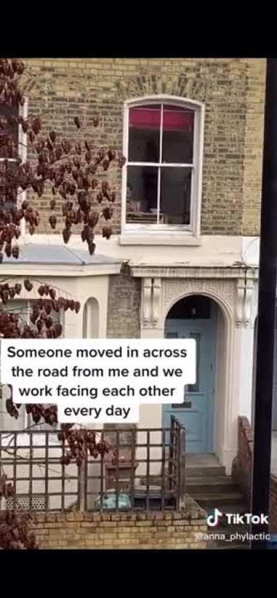 Neighbourly friendship in London