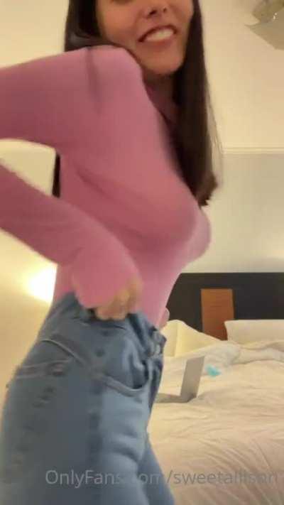 Y si te bailo así 🫣