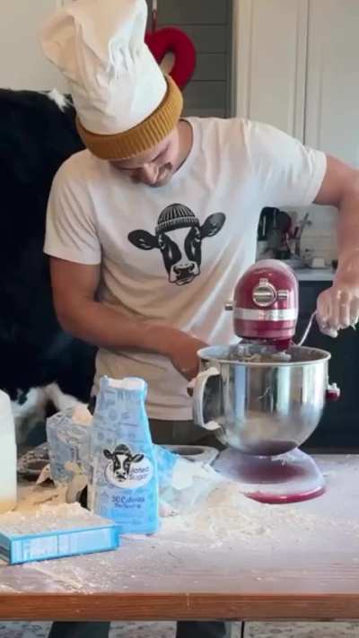 Cooking with raw milk.