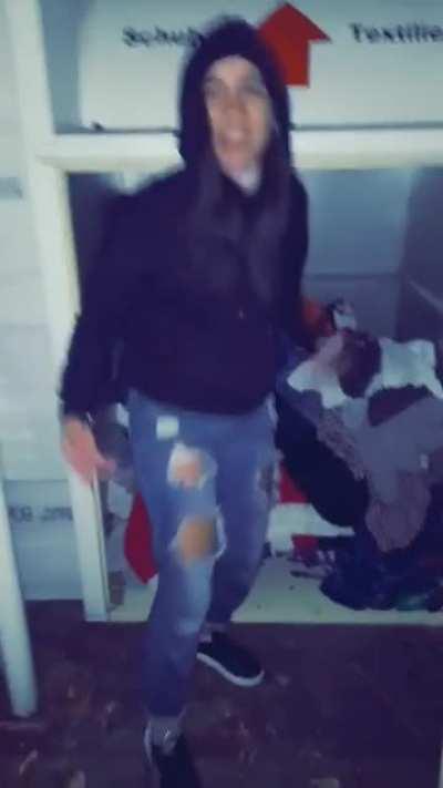 La shopping cu fetele [part 1]