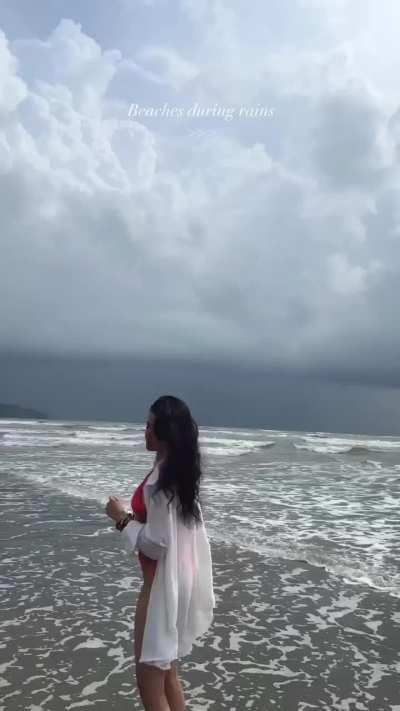 Stunning Bikini Fit Check