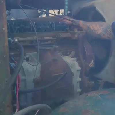 First start of the 42 oshkosh after a few hours of work and a couple decades of sleeping.