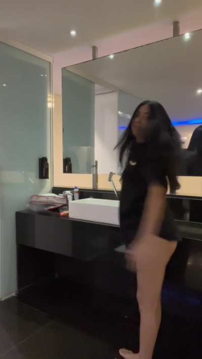 já fez sexo na pia? 😏