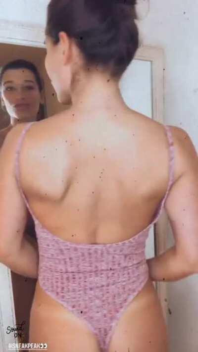 Yes, her tan lines are definitely fading! Looks like she may have a different tan line this year.