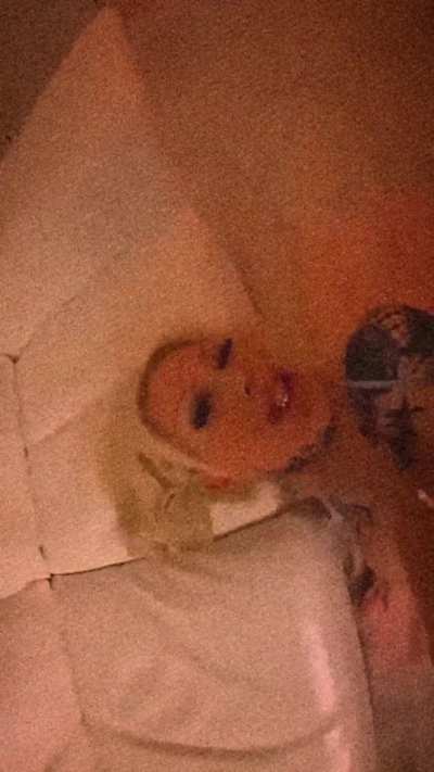 dumb bimbos get treated like dumb bimbos 🫦