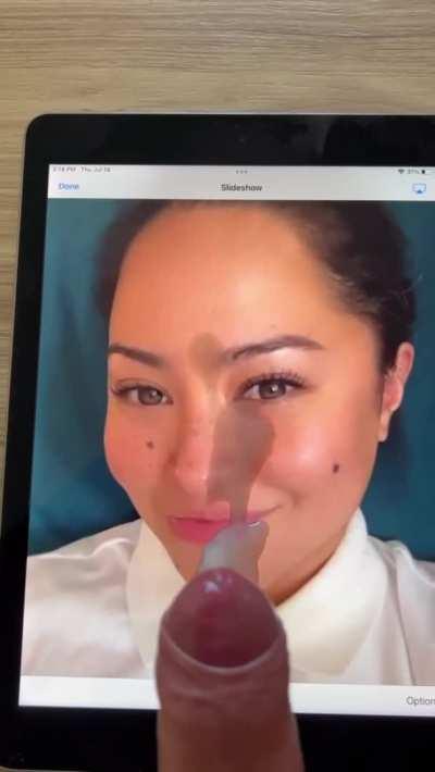 Loaded a Filipina cutie