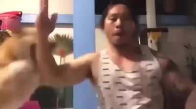 eu aposto 10zão que o doguinho vence