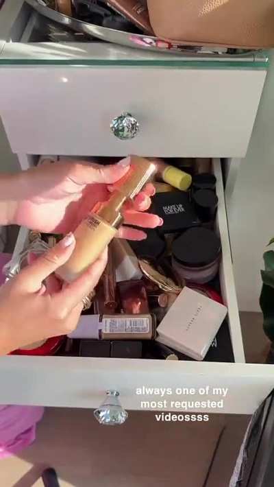 “Always one of my most requested videossss” - Olivia Ponton - Snapchat - October 20, 2025