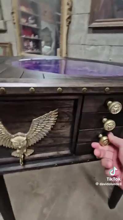 Móvel mais normal da casa do Cellbit 