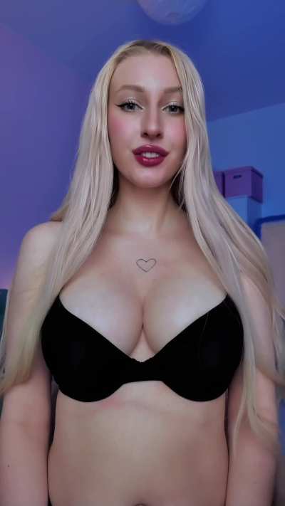 Hey tu fait quoi de beau ce soir ?🙃🙃🙃