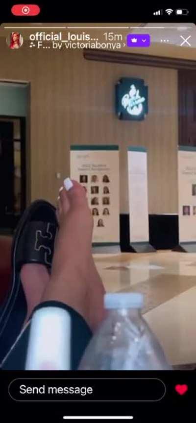 From her Subscription Story😛