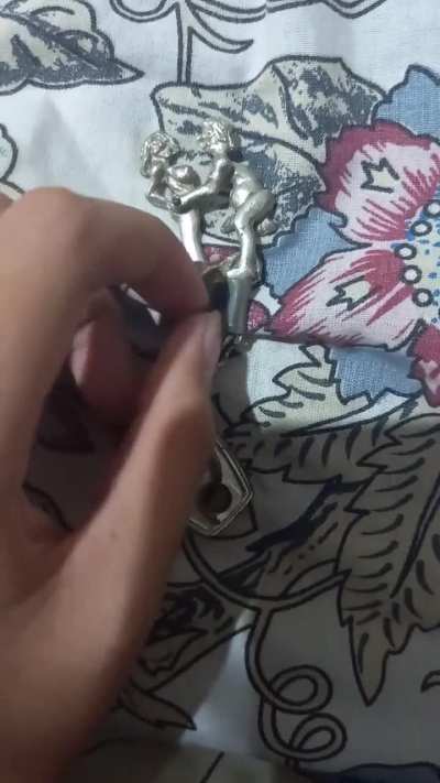 Y este llavero que encontr&eacute; perdido aqu&iacute; en casa