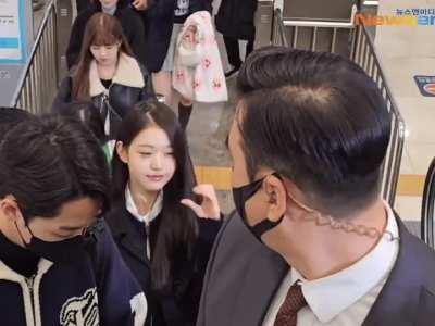 230217 Wonyoung at the airport