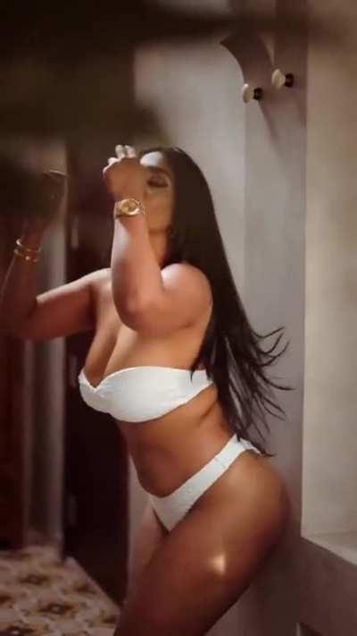 Scarlett M Rose (new)