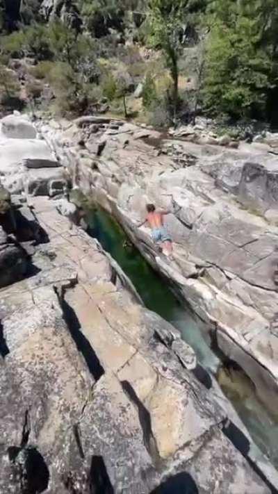 How does he even measure his jumps