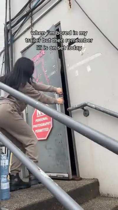 looking amazing in those sweatpants