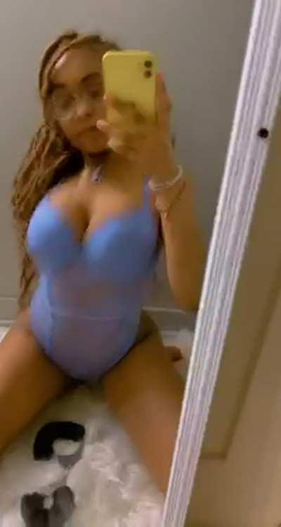 18!💓 Rate my tits😛 1-10..