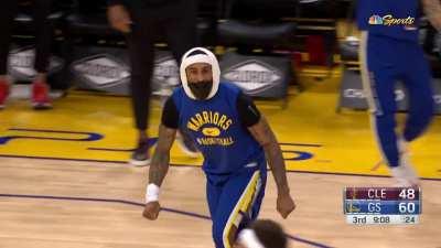 [Highlight] Klay starts off hot in the 2nd half!