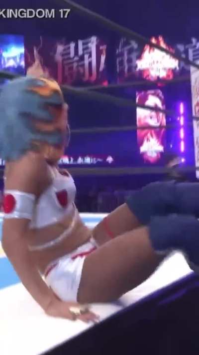 3 Years Ago Mercedes Debut at WrestleKingdom in the Tokyo Dome and returned to the wrestling world🔥