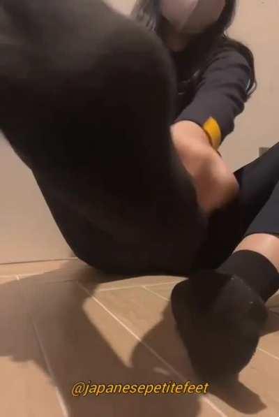 Come experience my authentic Asian feet in Japan 🗾💋