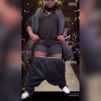 Street fashion or just dumb?