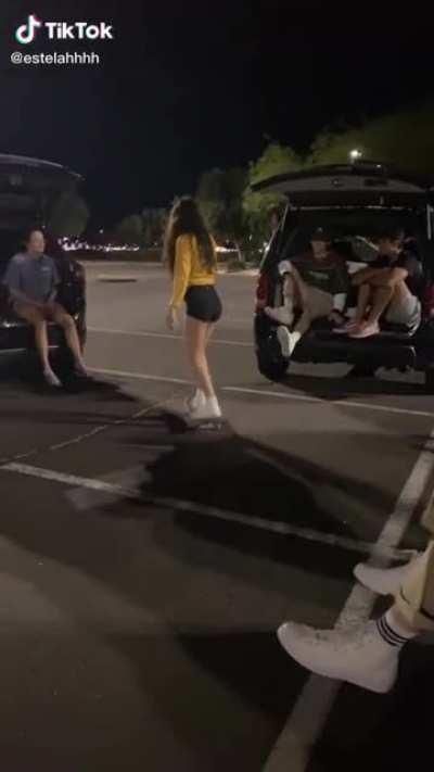 most ‘vine like’ video i’ve found on tik tok