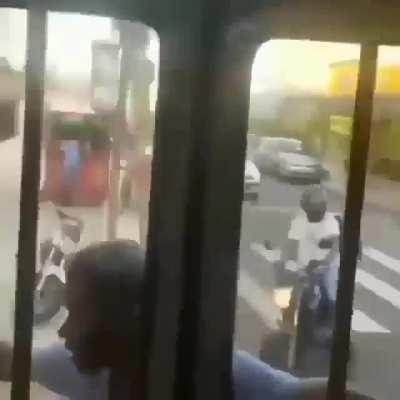 WCGW if you hitchhike at the bus door?