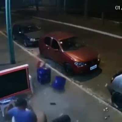 Não sabia que o Sonic veio pro mundo real kkkk