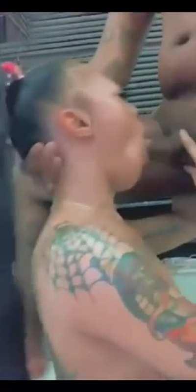 She a true eater 💦🫡