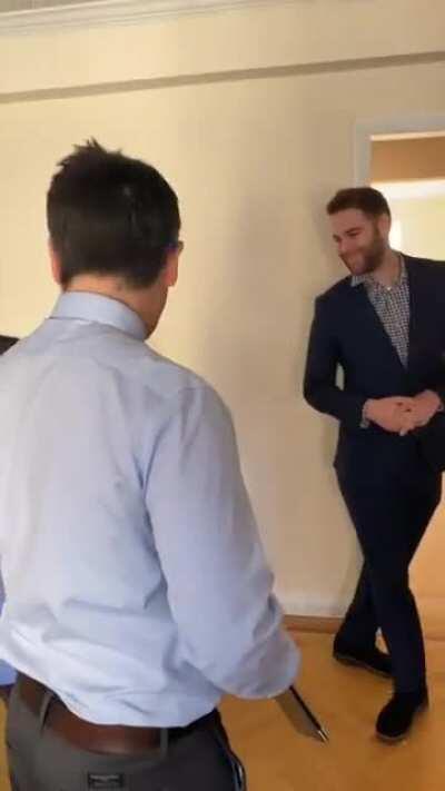 Loyal cleaning woman who hit hard times during the Pandemic was given an apartment thanks to all the people who lived where she worked. She's given a 2 year lease.