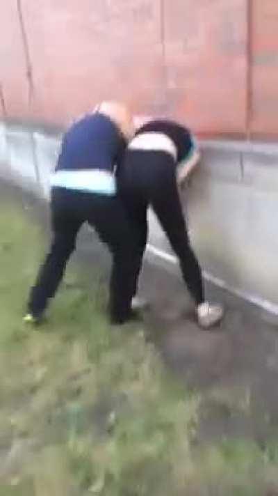 blonde lost in the second round