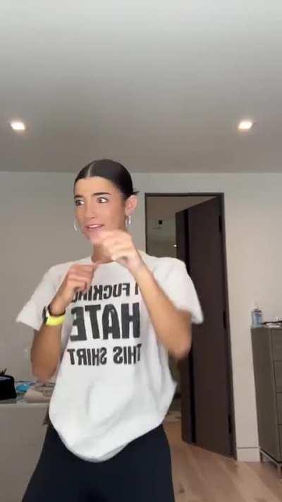 Charli lipsyncing: 
