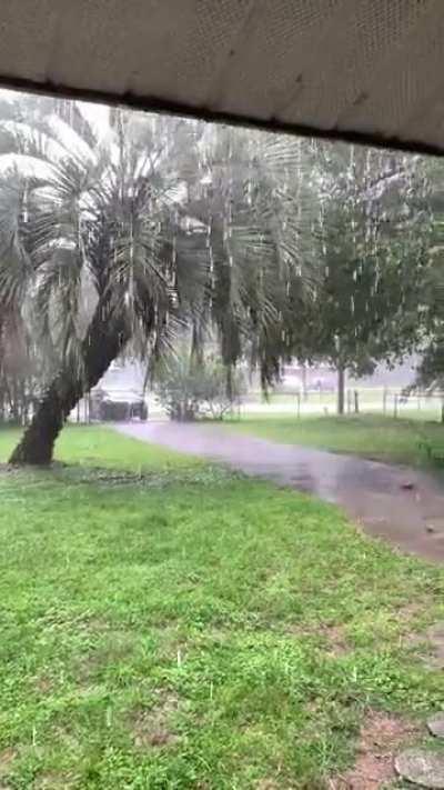Outer bands of Isaias hitting Central Florida.
